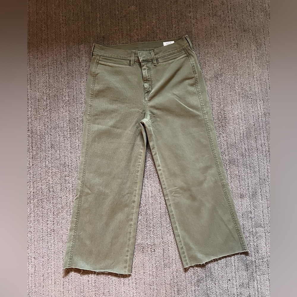 AYR Women’s Khaki Green Straight Wide Leg Cropped Cut Off Pants - Size 29S - Picture 2 of 10